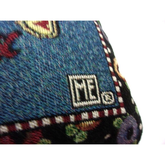 Mary Engelbreit The Queen Has Spoken Pillow 12.5 X 8.5 - Picture 4 of 4